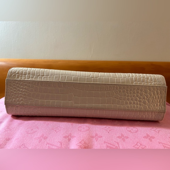 Vintage YSL Croc Cutout Handle Bag - Picture 6 of 16